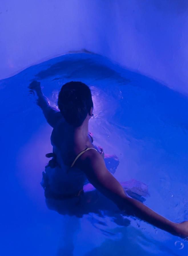 Euphoria Luxury Room オストゥーニ エクステリア 写真