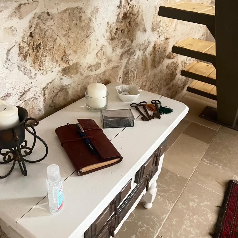 Euphoria Luxury Room オストゥーニ エクステリア 写真