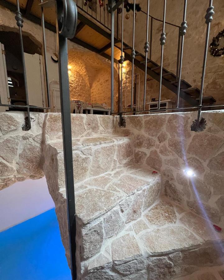Euphoria Luxury Room オストゥーニ エクステリア 写真