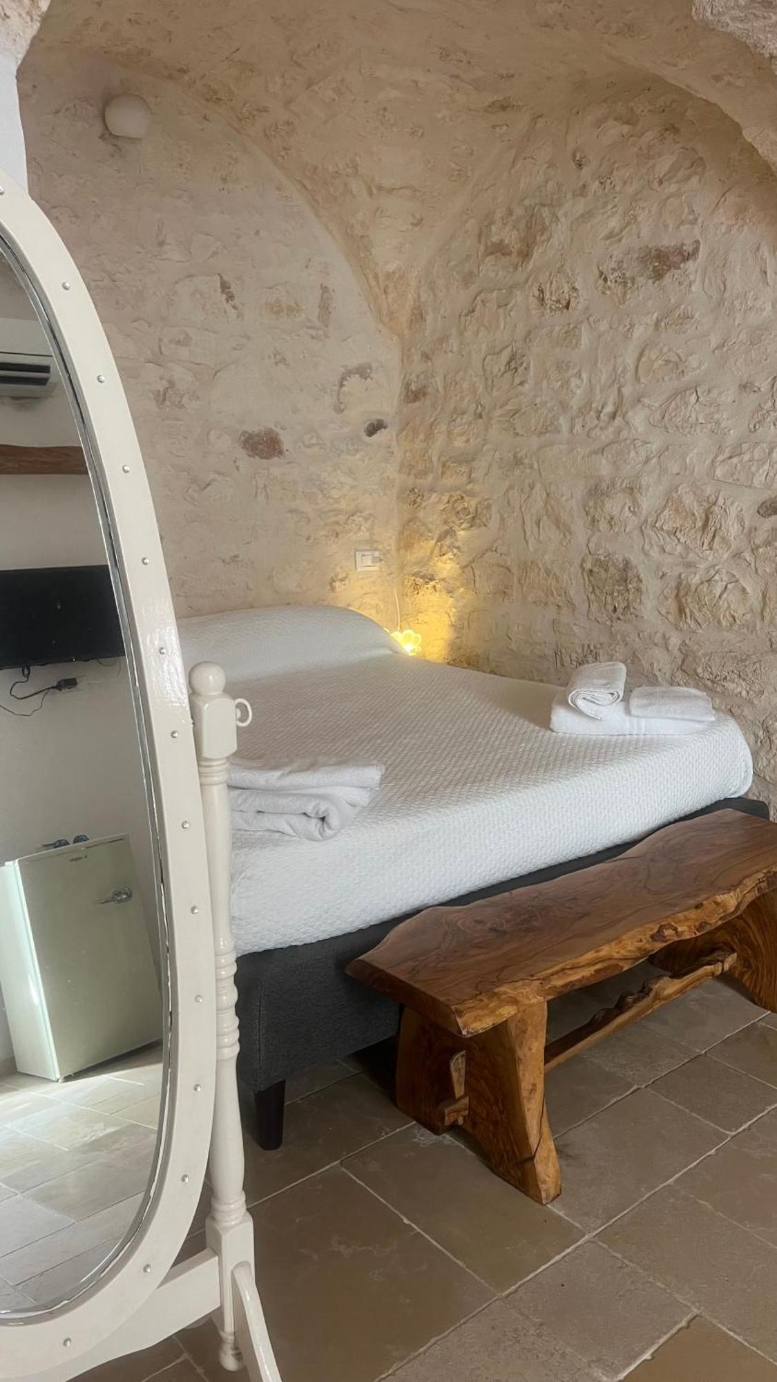 Euphoria Luxury Room オストゥーニ エクステリア 写真